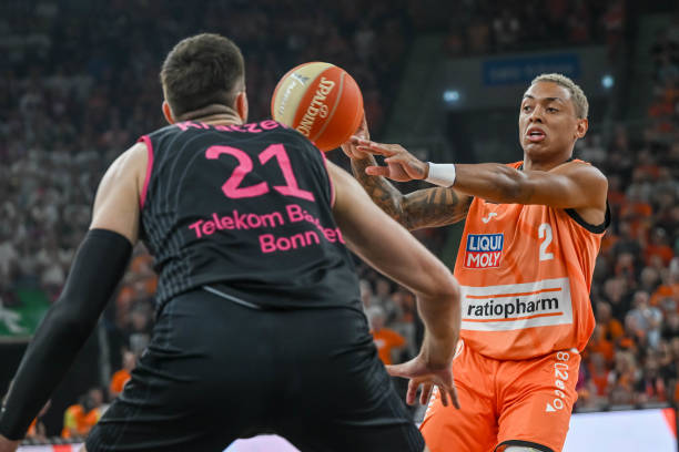 然具备的强 然具备的强