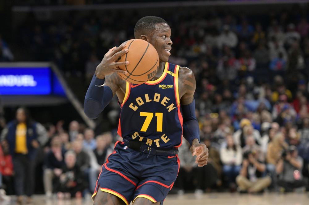 在赛场上展 在赛场上展