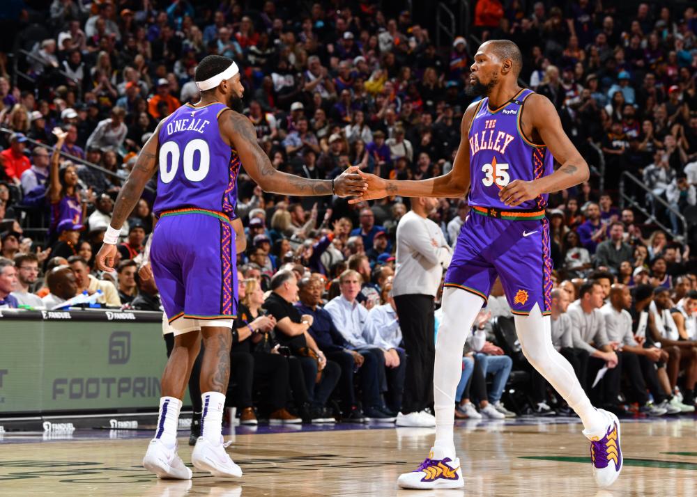 的篮板控制 的篮板控制